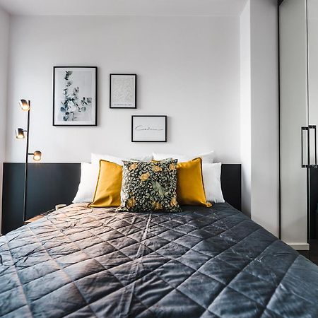 Apartamenty Tespis - Sokolska 30 Towers Katowice Værelse billede